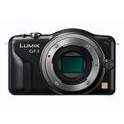 Panasonic Lumix DMC-GF3 + 14/2,5 + 14-42/3,5-5,6 OIS