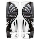 Reebok Larceny Pro Int M&aring;lvaktsbenskydd